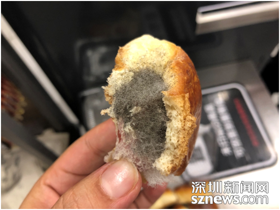 孕妈吃发霉百草味面包引发宫缩入院